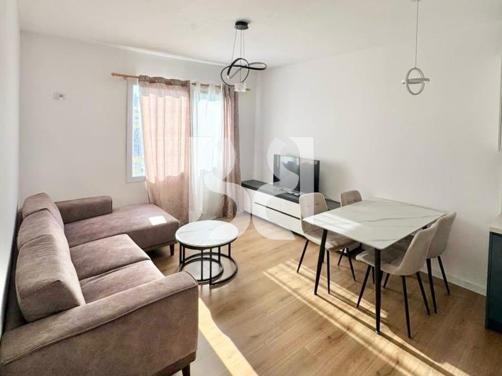 APARTAMENT 3+1 ME QIRA ISH FUSHA E AVIACIONIT 2