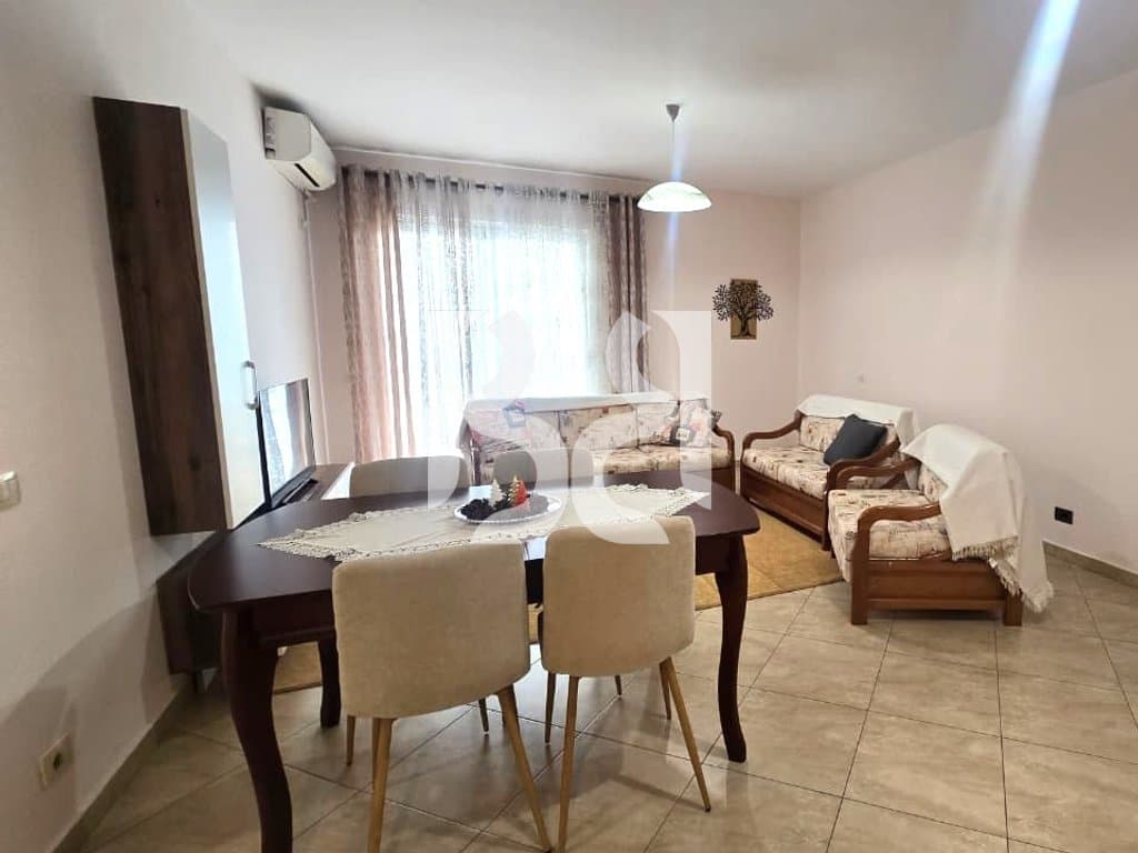 APARTAMENT 2+1+2+POST PARKIMI ME QIRA MBRAPA QENDRES GLOBE