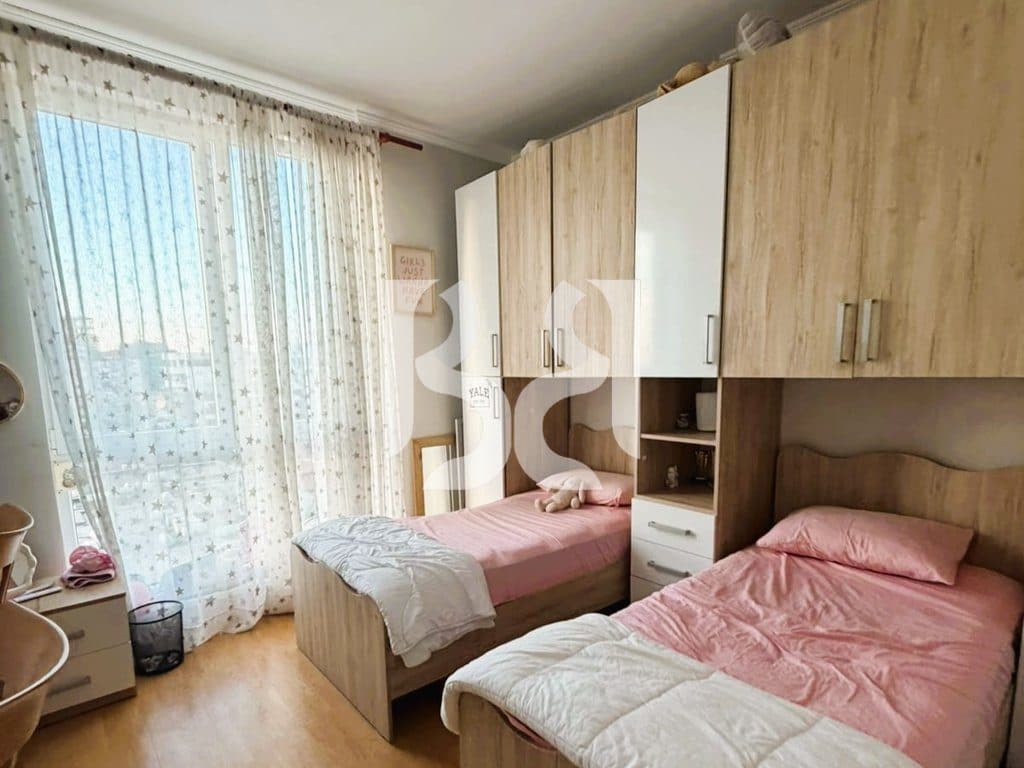 APARTAMENT 2+1+2 ME QIRA, 21 DHJETORI (PERBALLE JOENES) 3