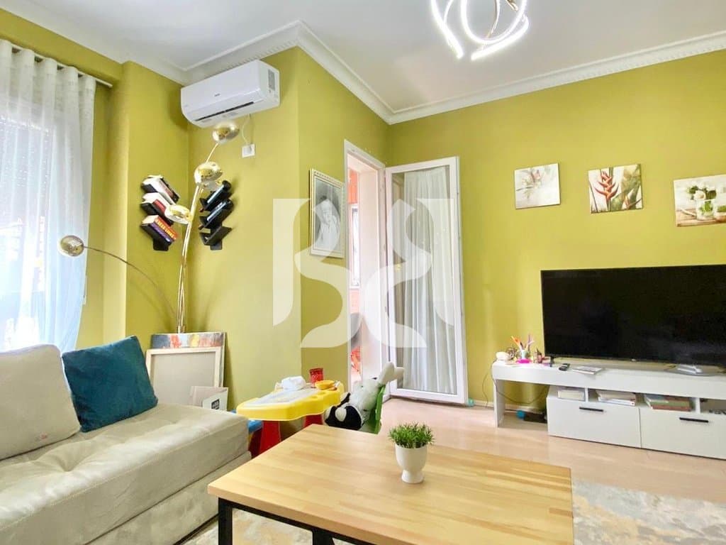*APARTAMENT NE SHITJE 1+1 NE RRUGEN ALI DEMI 3