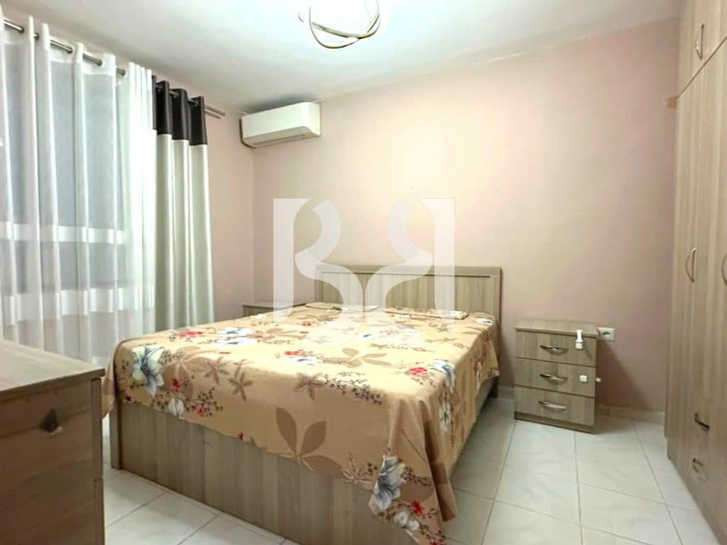 APARTAMENT 2+1 ME QIRA PRANE ISH RESTORANT DURRESI 3