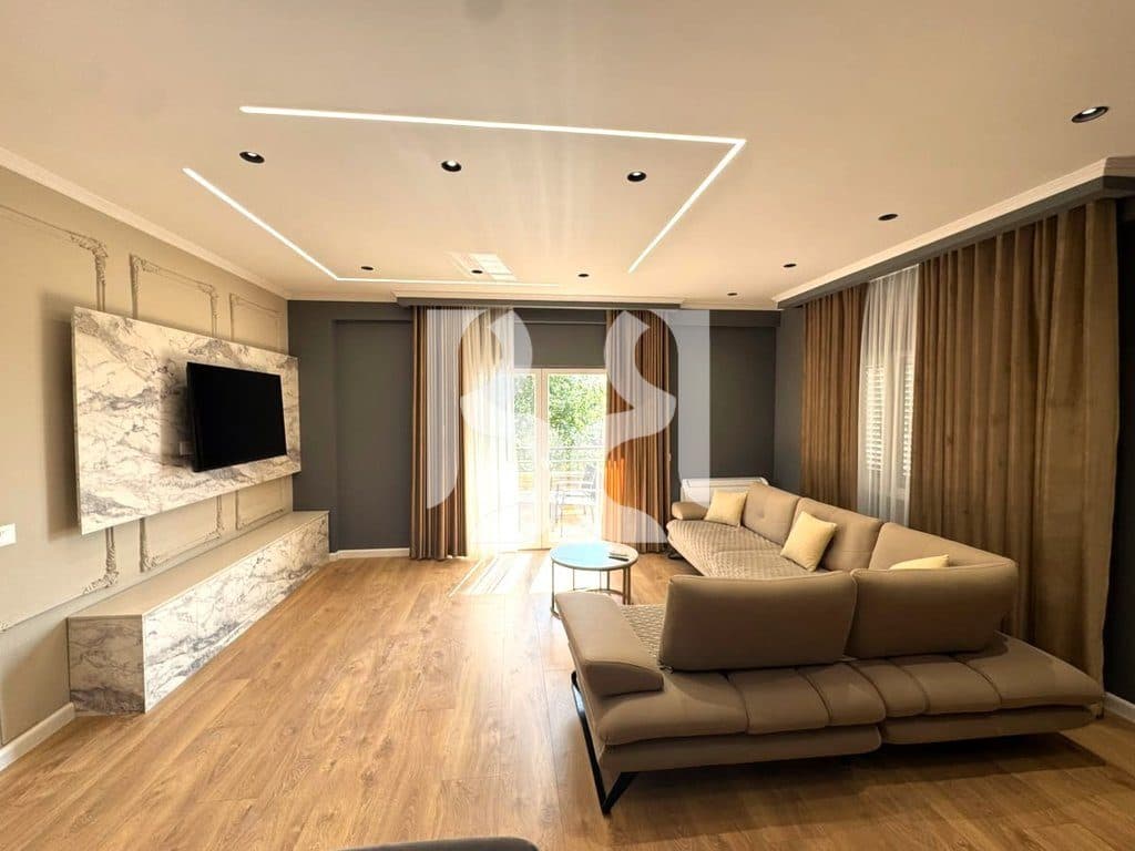APARTAMENT ME QERA 2+1+2 FARKE 900 EURO 4