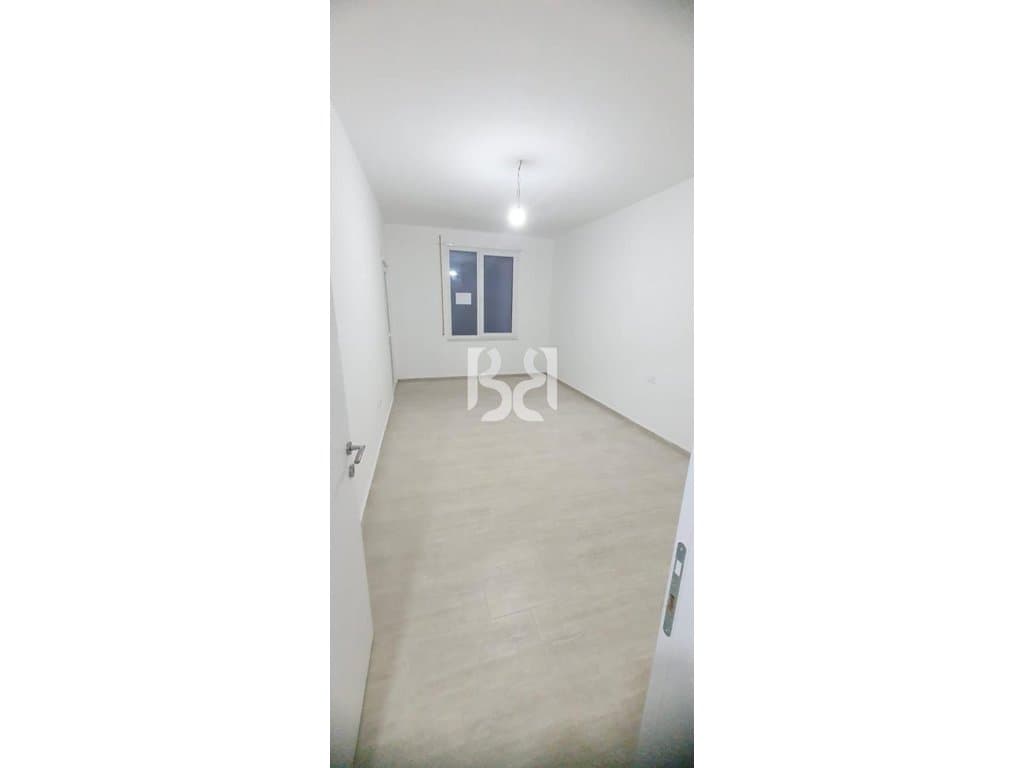 JEPET APARTAMENT 2+1+2 ME QIRA NE SHKOZE.* 3