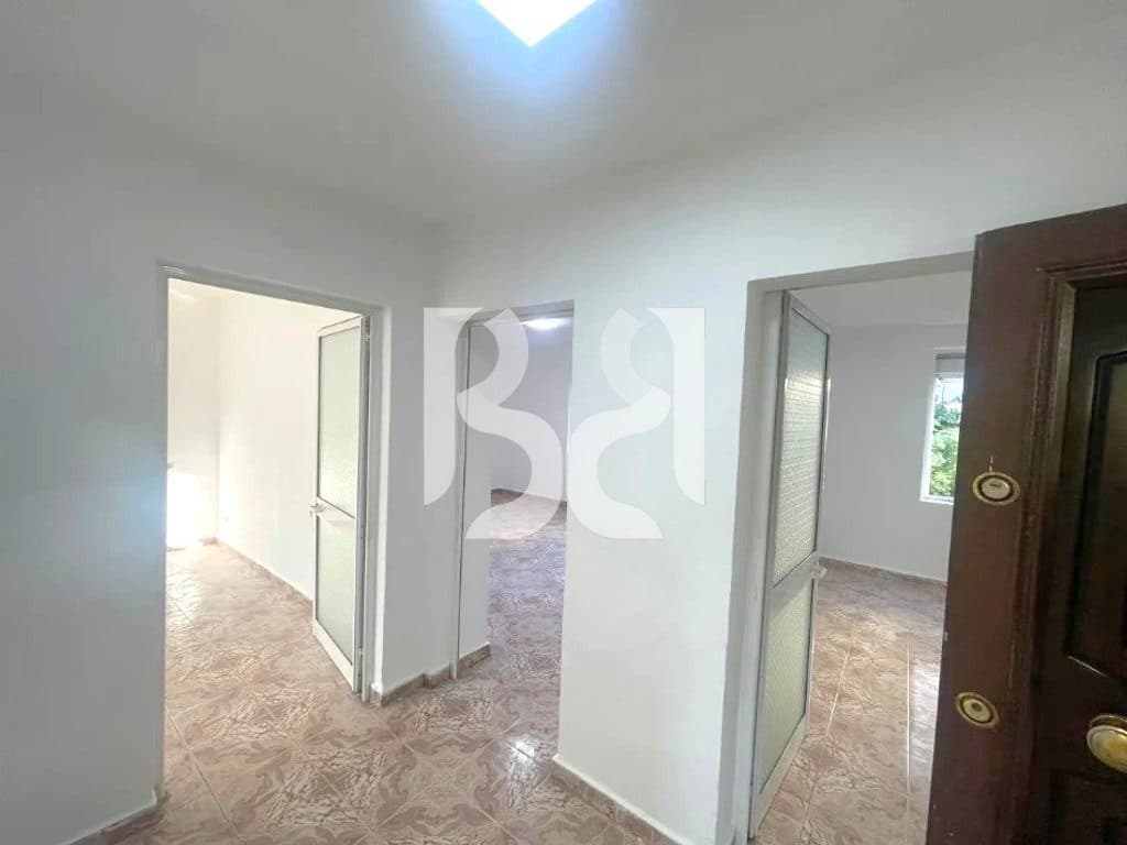 APARTAMENT 2+1+BALLKON ME QIRA PAS TIRANA BANK TEK RRUGA FERIT XHAJKO** 4