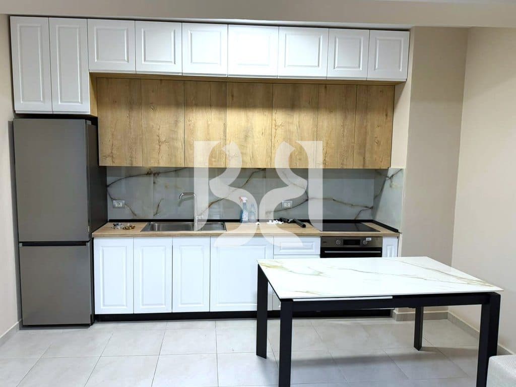 Apartament 1+1 me Qira pranë Casa Italia dhe Terminalit Veri-Jug – 60 m² | 50,000 Lekë/Muaj 4