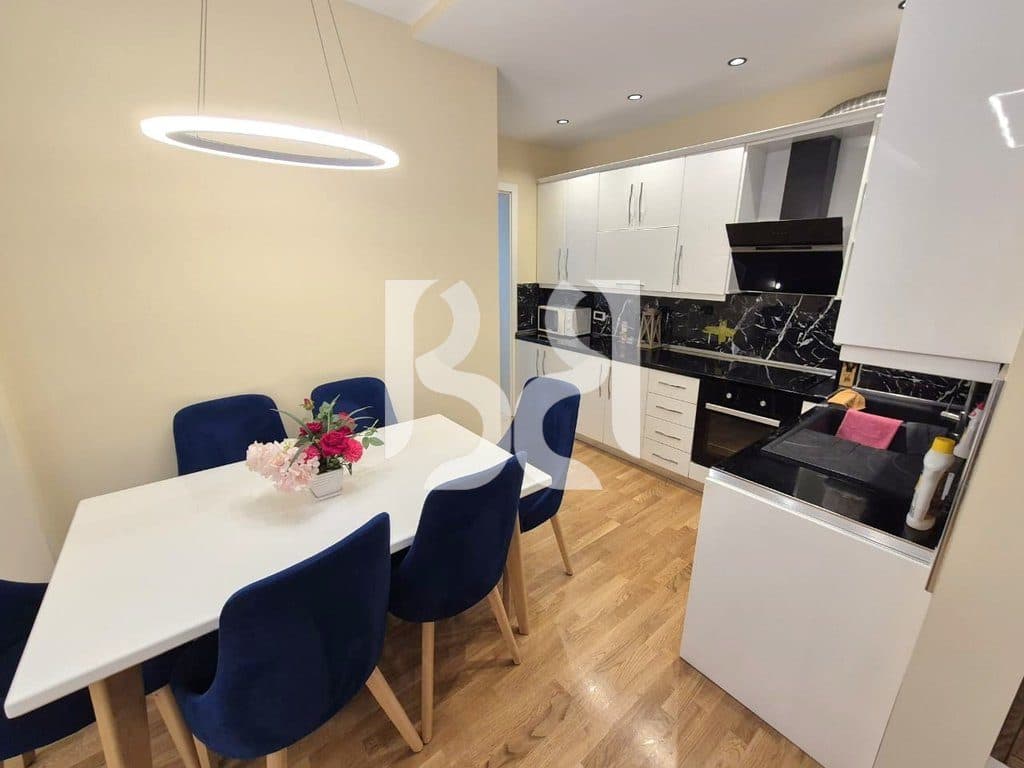 APARTAMENT 2+1+BALLKON ME QIRA TEK ISH FUSHA AVIACIONIT 3