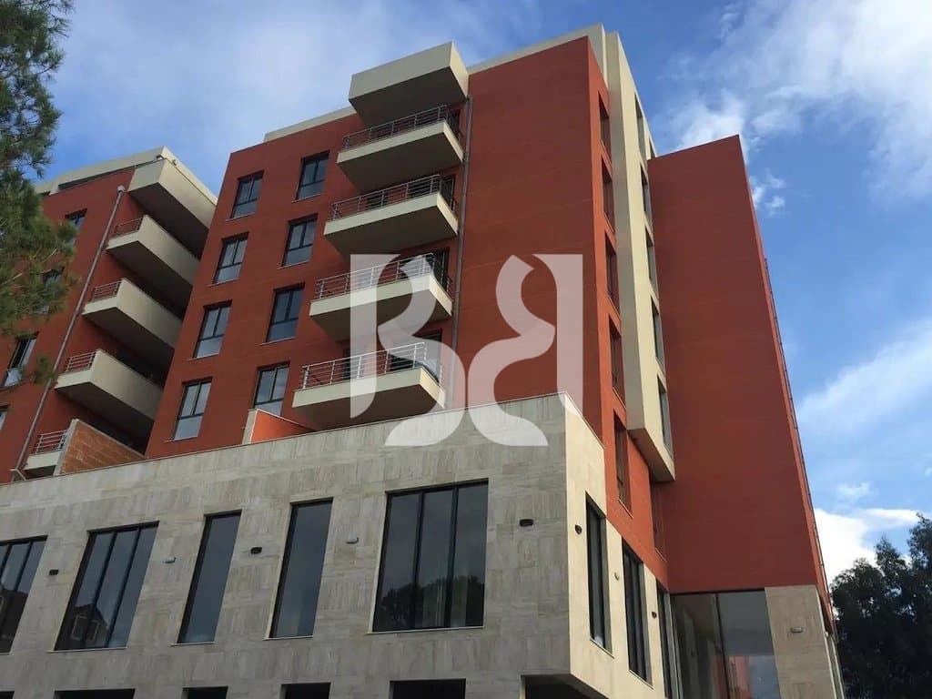 *APARTAMENT 1+1 PER SHITJE NE SHKOZE