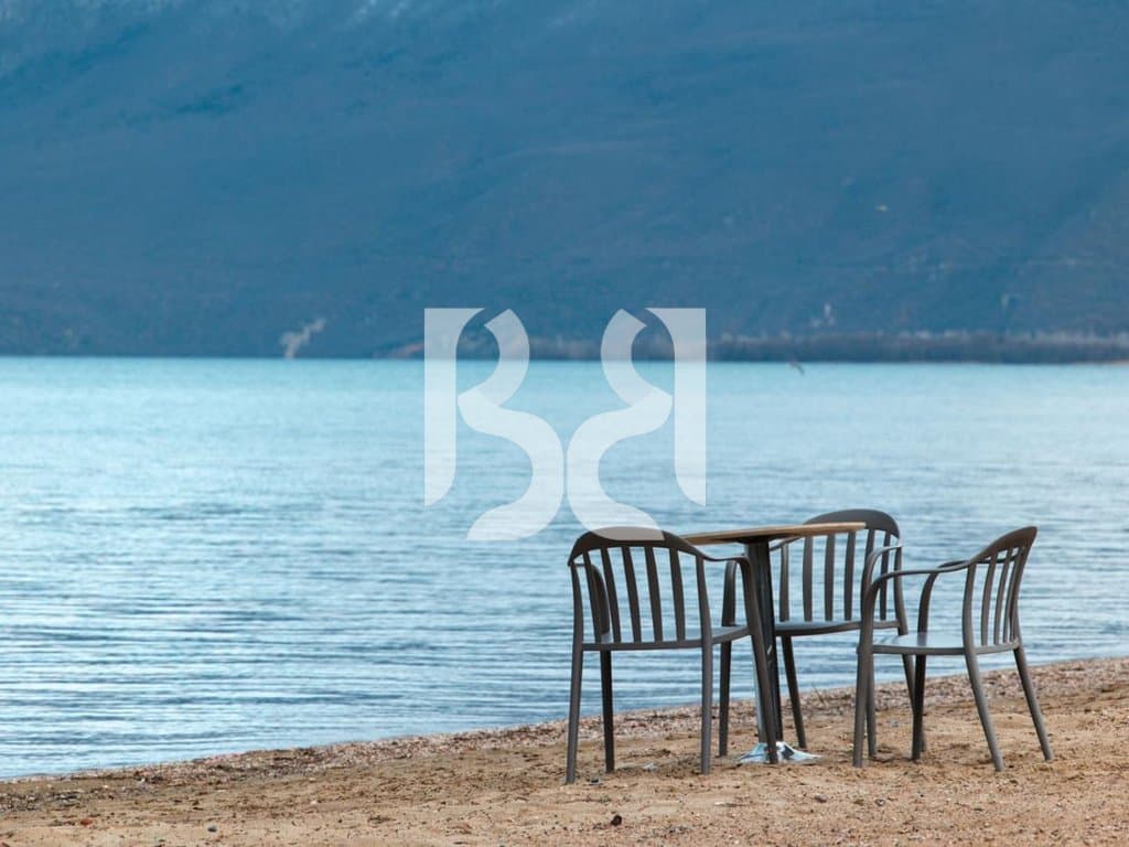 SHITET ME KREDI APARTAMENT 1+1 65,000 EURO NE POGRADEC*