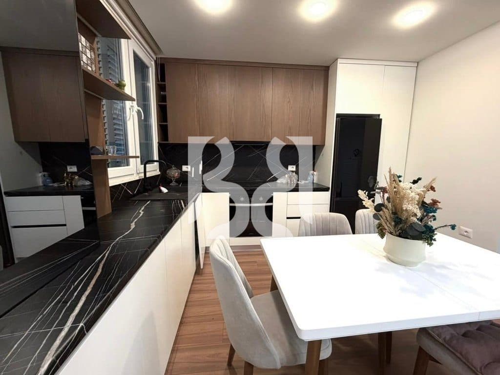 Apartament 2+1+2 me Qira te Liqeni i Thatë, Tiranë | 90 m² + Verandë | Me Post Parkimi Opsional 3