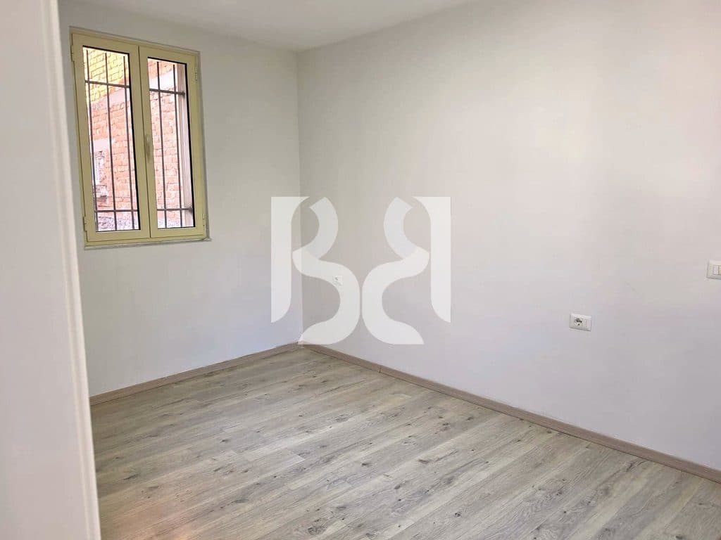 Vilë 2-Katëshe me Qira për Biznes në Tiranë | 213 m² | Përballë Gjimnazit “Partizani” 3