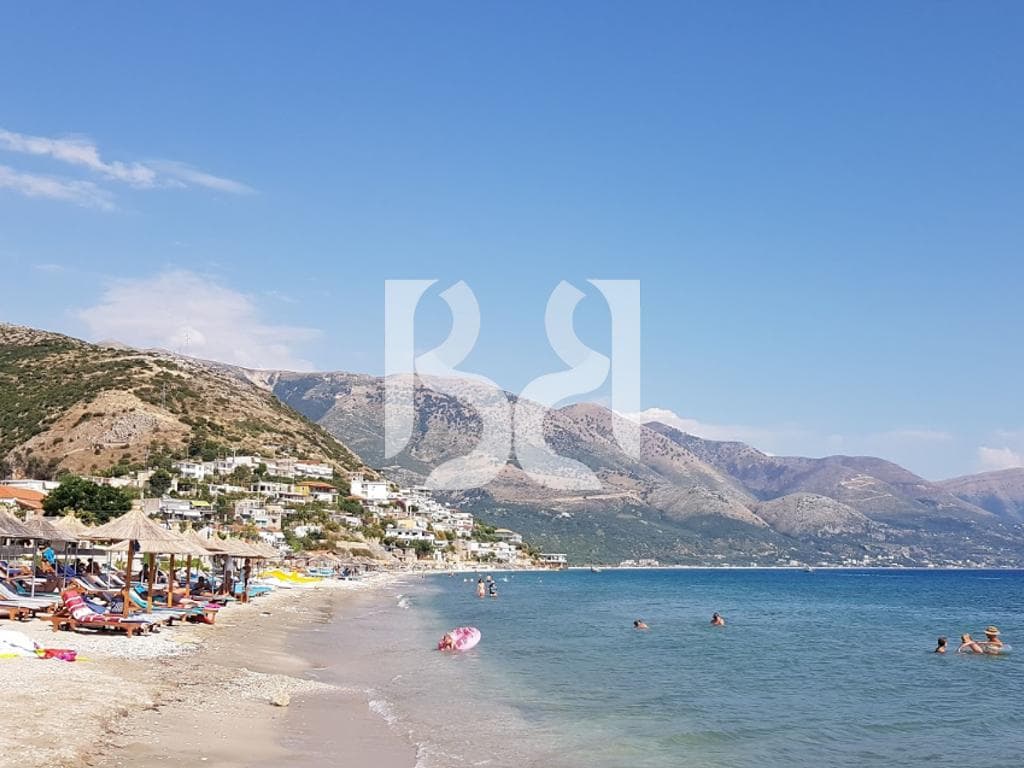 ? VILË 3-KATËSHE NË SHITJE QEPARO FUSHË BUZË DETIT ME PAMJE NGA DETI* 2