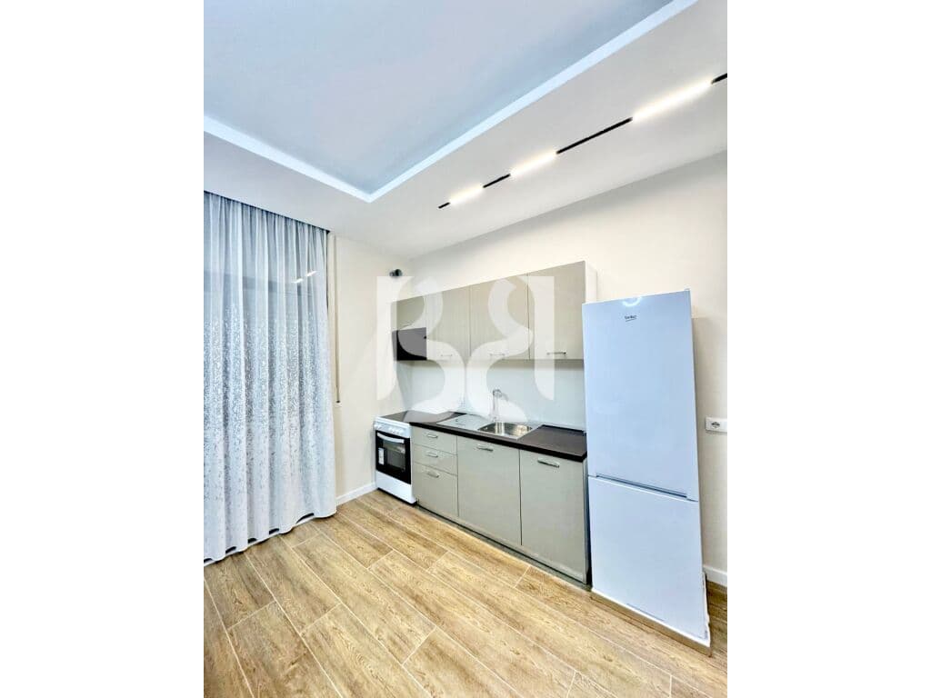 JAPIM APARTAMENT ME QIRA 2+1+2 TE KRYQEZIMI I SHQIPONJES 2