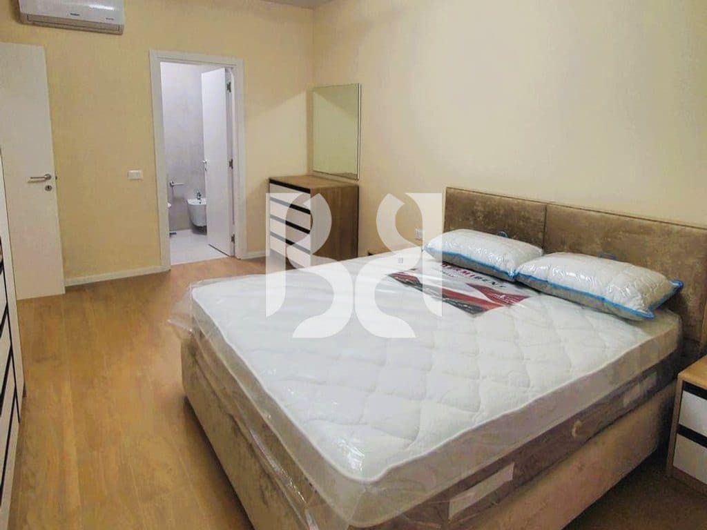 APARTAMENT 2+1+2 ME QIRA PRANE RADISSON HOTEL 2