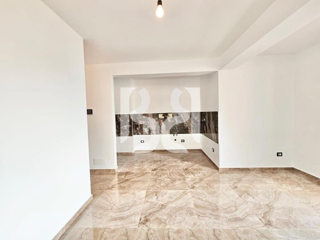 APARTAMENT 2+1 PER ZYRA ME QIRA, RR. KAVAJES PRANE TREGUT CAM 2
