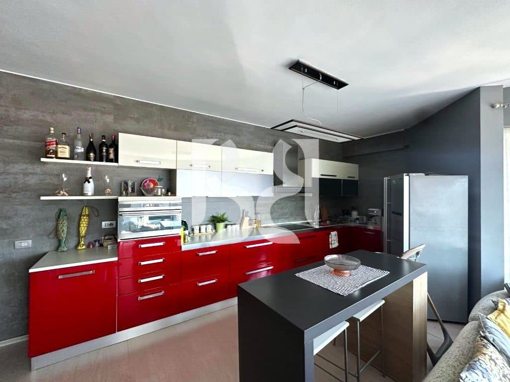 Apartament 2+1+2 me Qira në Komunën e Parisit 3