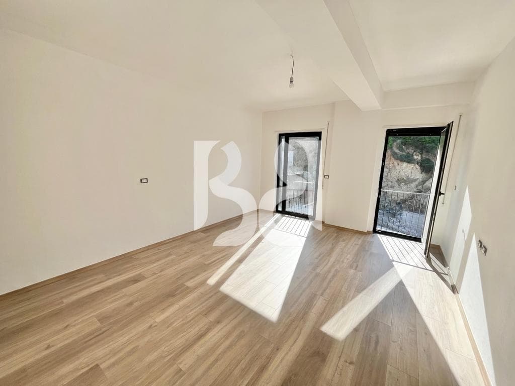 SHITET APARTAMENT 1+1 KODRA E DIELLIT 2* 2
