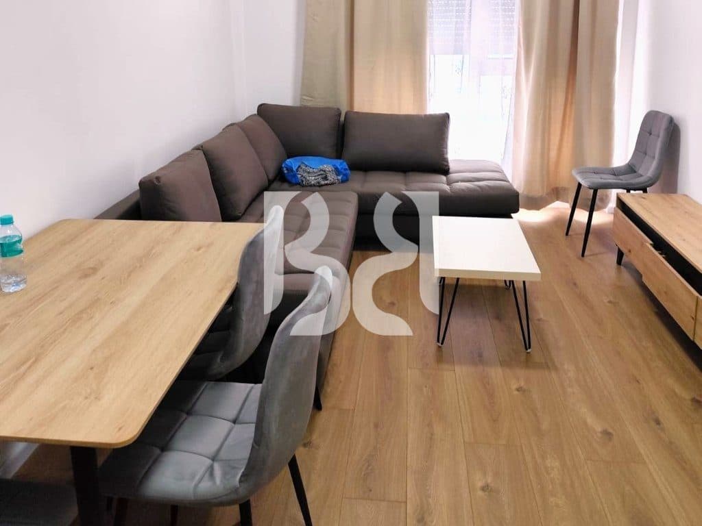 APARTAMENT 2+1 PER SHITJE TEK RRUGA 4 DESHMORET