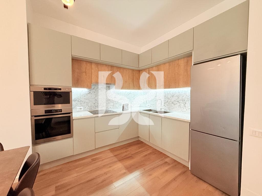 APARTAMENT ME QIRA 2+1+2+POST PARKIMI SUQARE 21 – Mobilim Modern dhe Vendndodhje Strategjike* 4