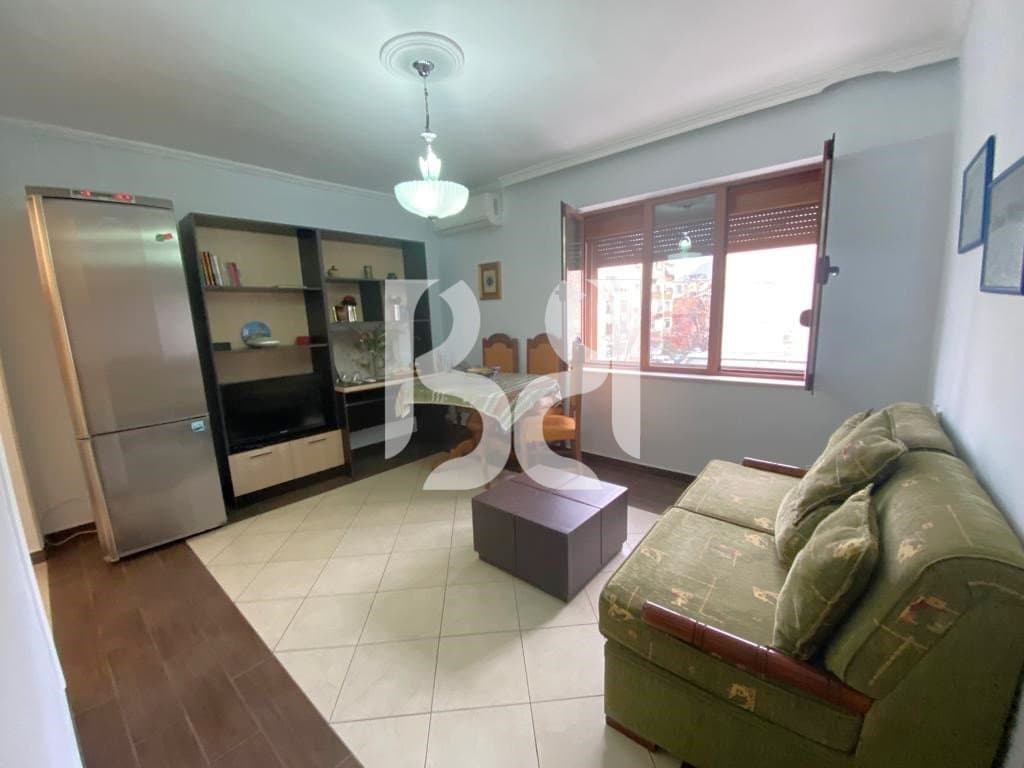 JEPET APARTAMENT 1+1 ME QIRA TEK 21*