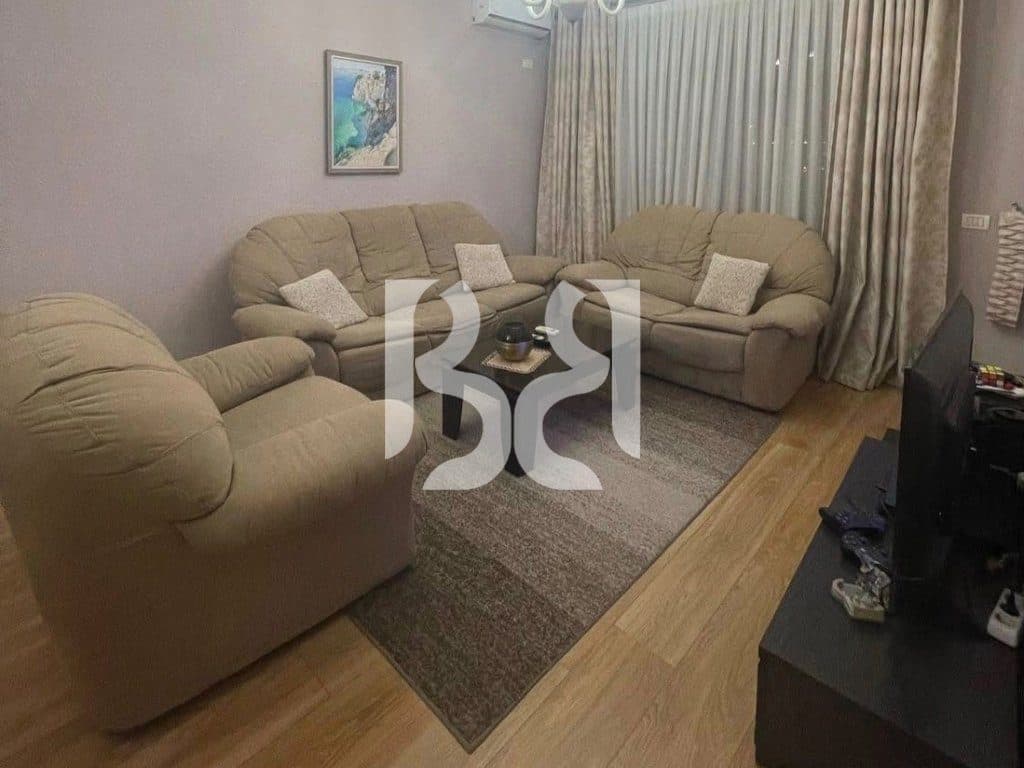 APARTAMENT ME QERA 2+1 TE PALLATET CABEJ, MISTO MAME 3