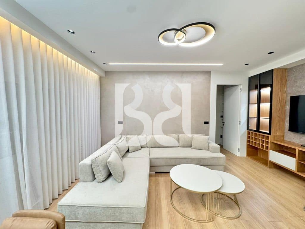 APARTAMENT 1+1+BALLKON ME QIRA NE LAKE LAND, FARKE 2