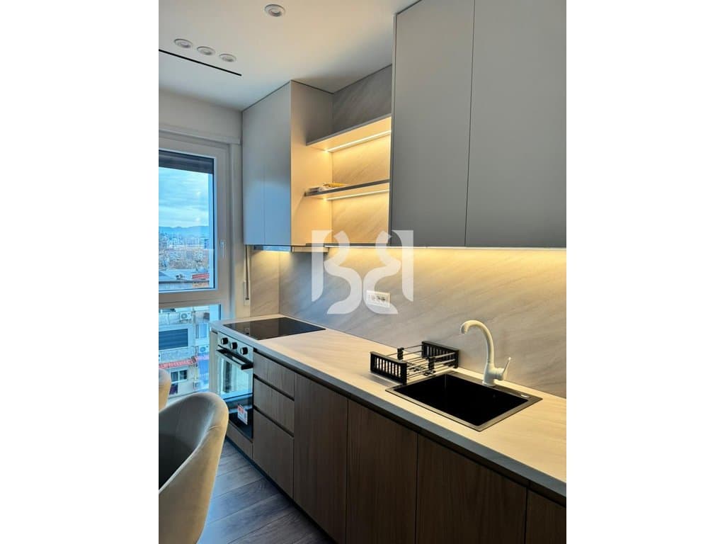 JEPET APARTAMENT 2+1 ME QIRA NE XHAMLLIK.* 4