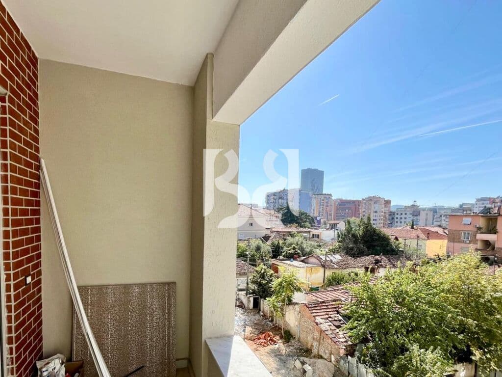 SHITET APARTAMENT 1+1 TE PAZARI I RI!
