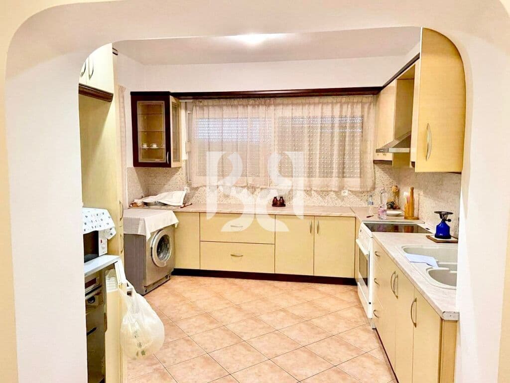 JAPIM APARTAMENT 2+1+2 ME QIRA NE SARANDE