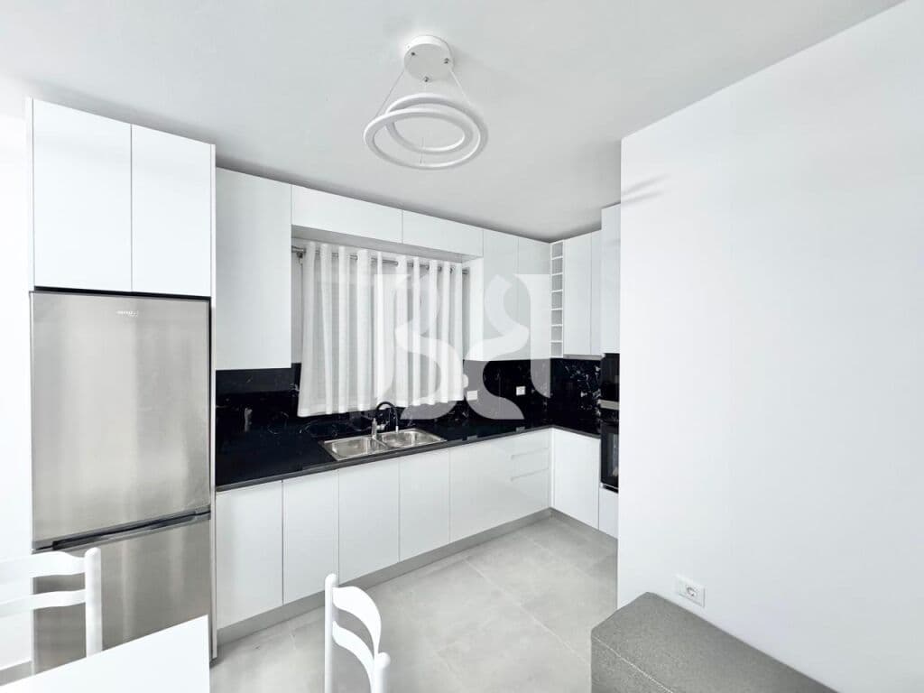 APARTAMENT ME QIRA PRANE XHAMIS NE SELITE 2+1 3