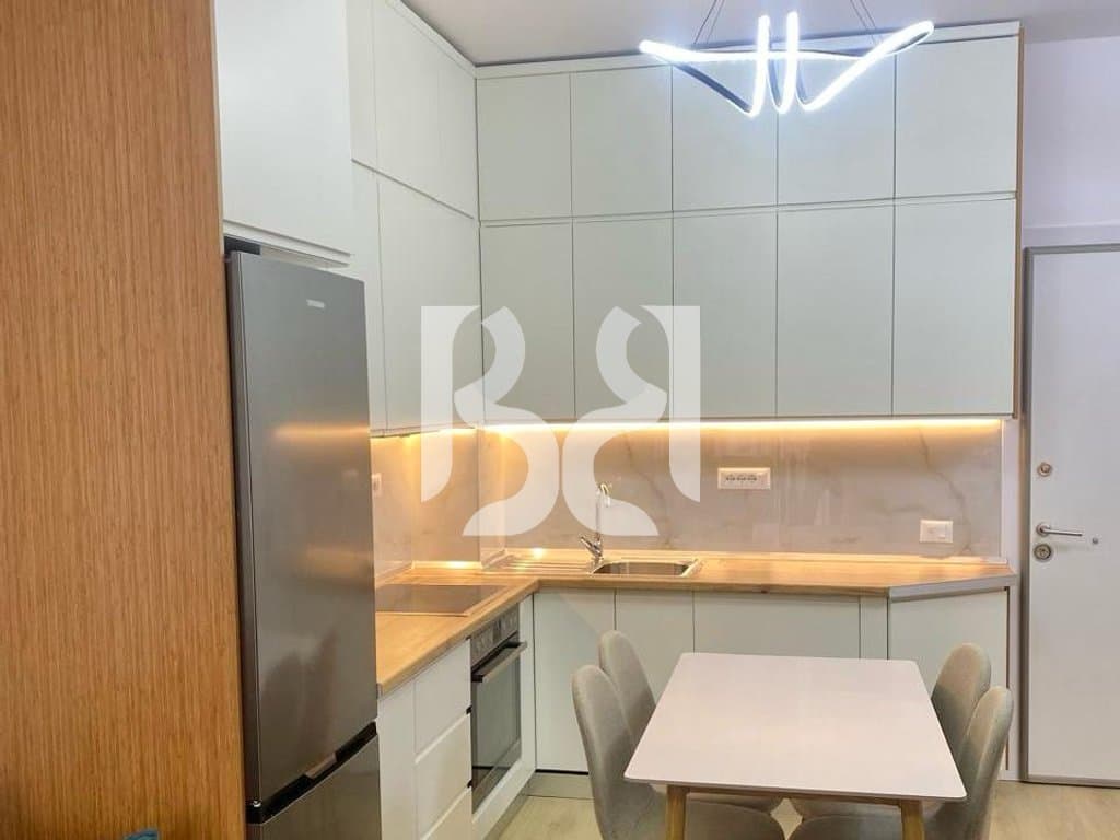 APARTAMENT 1+1 ME QIRA MANGALEM 21 400 EURO