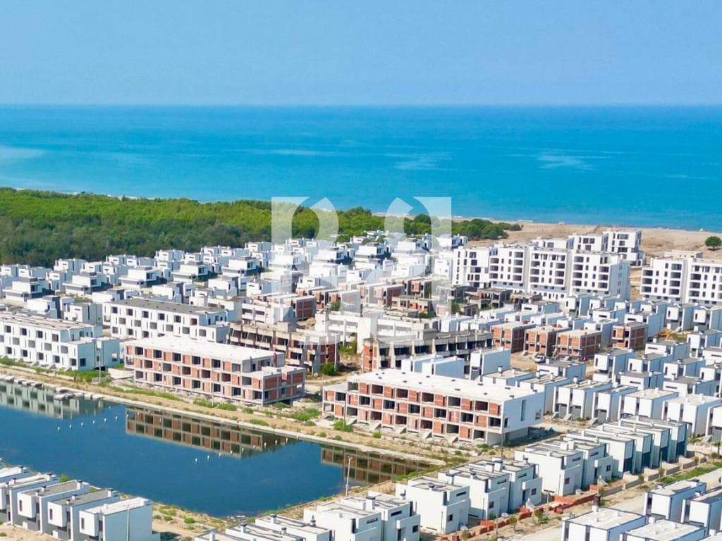 VILE EKSLUZIVE ME VERANDE NE TURQUOISE MARINA, HAMALLAJ 3