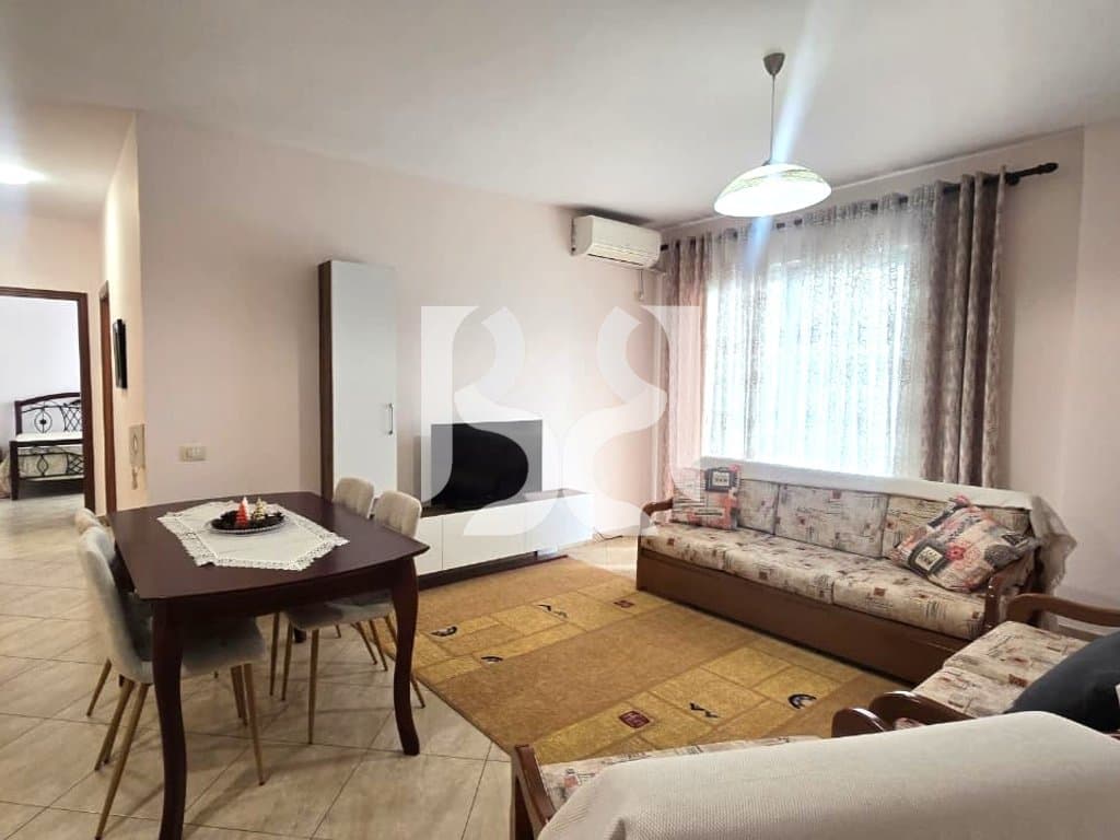 APARTAMENT 2+1+2+POST PARKIMI ME QIRA MBRAPA QENDRES GLOBE 2