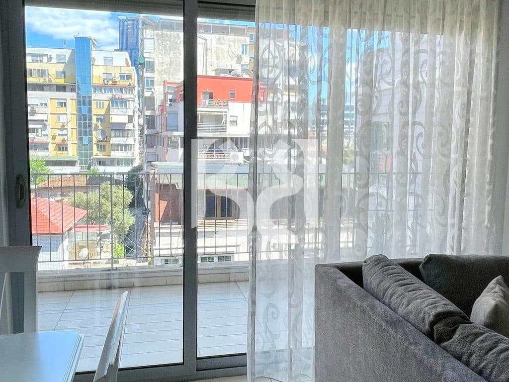 APARTAMENT ME QIRA 1+1 NË MYSLYM SHYR, TIRANË 4