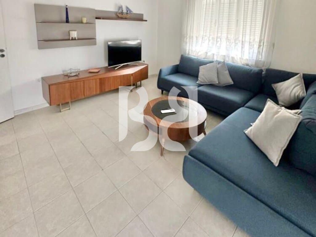 APARTAMENT 2+1 ME QIRA,PAZARI I RI