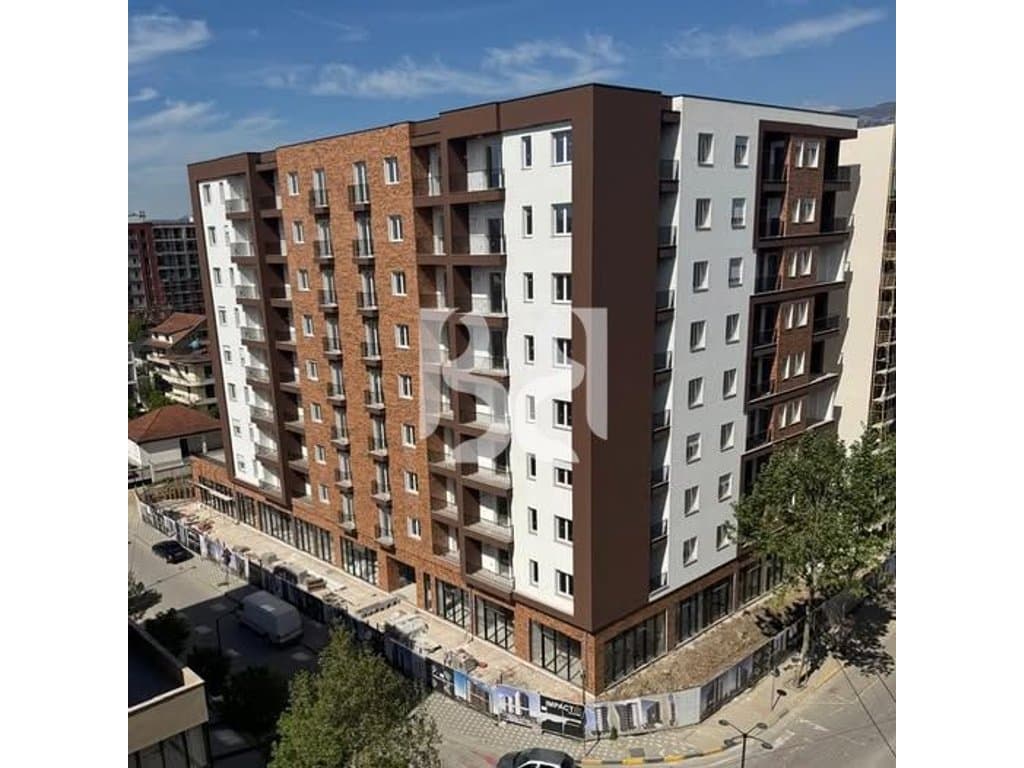 SHITET APARTAMENT 2+1 NE RRUGEN OSBE KAMEZ 3