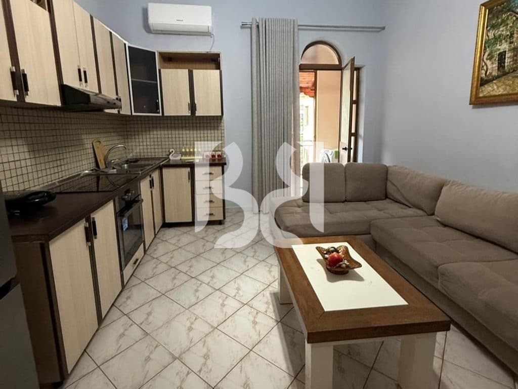 APARTAMENT ME QERA 1+1 TE SHESHI WILSON