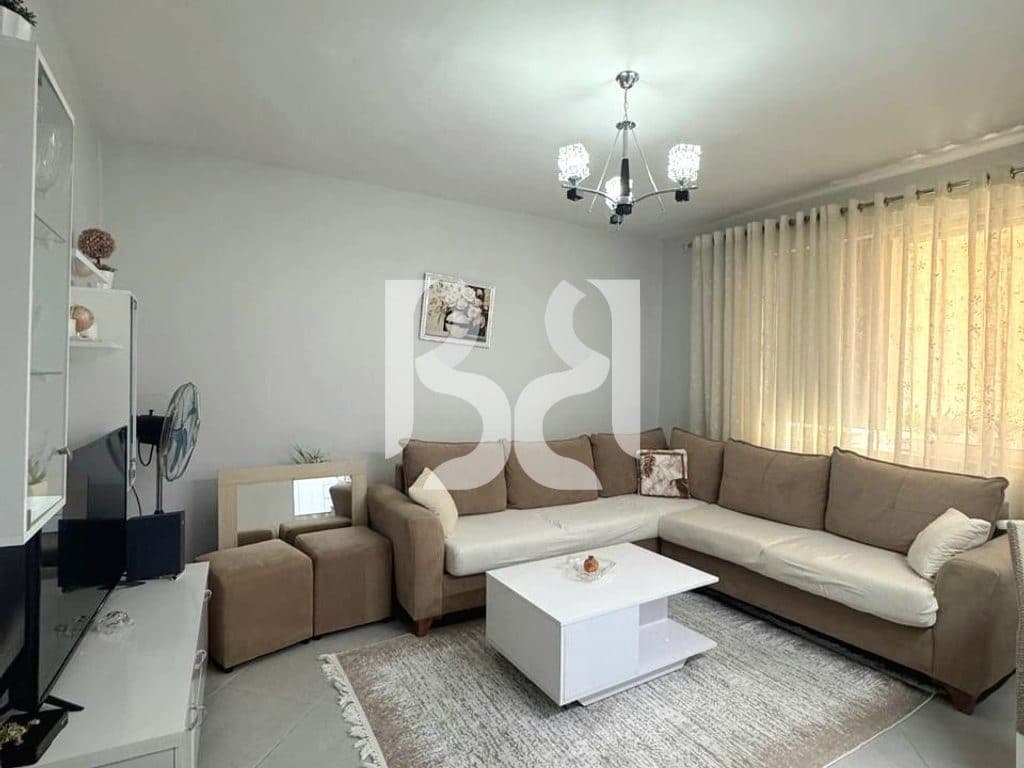 APARTAMENT ME QIRA 1+1 NË ISH-PARKU, TIRANË