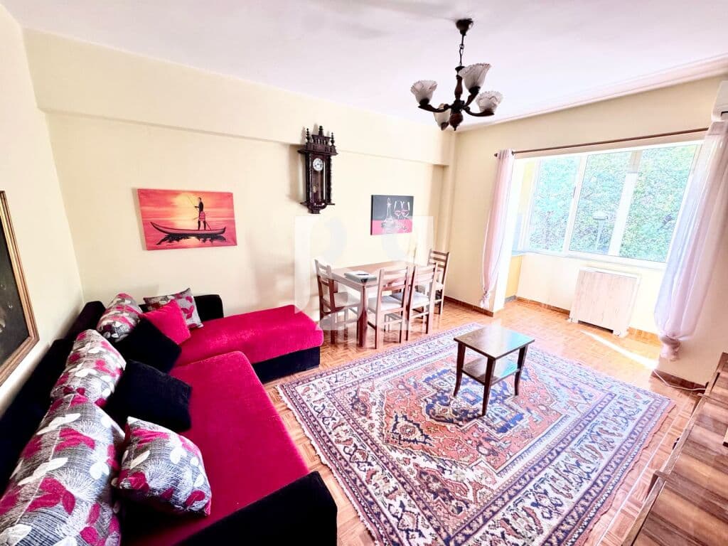 APARTAMENT ME QIRA NE QENDER PRANE SHESHI SKENDERBEJ 2+1