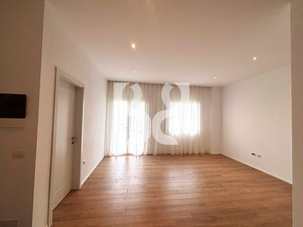 JEPET ME QIRA APARTAMENT 1+1 NE ALI DEM.** 2