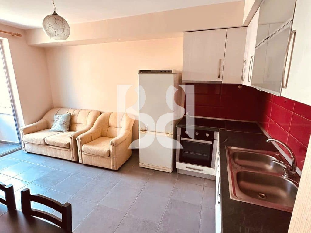 APARTAMENT ME QIRA 1+1 NË SHKOLLËN E BASHKUAR, TIRANË 2