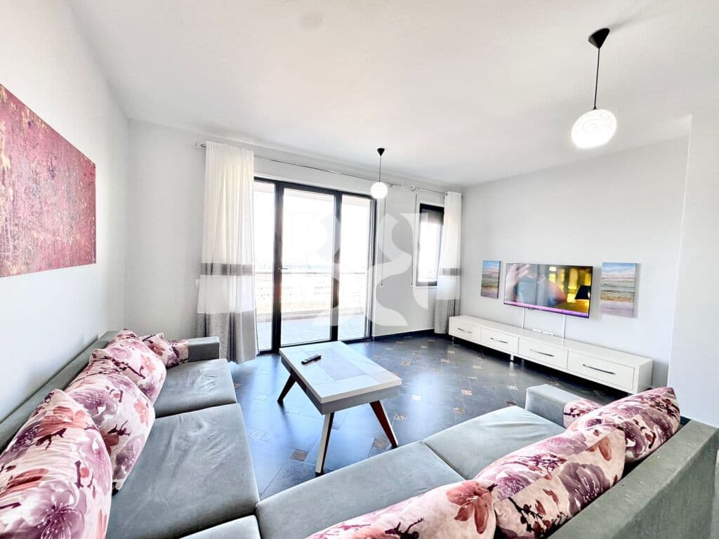 JAPIM APARTAMENT ME QIRA 2+1+2 TE CASA ITALIA/BUZI STORE 3