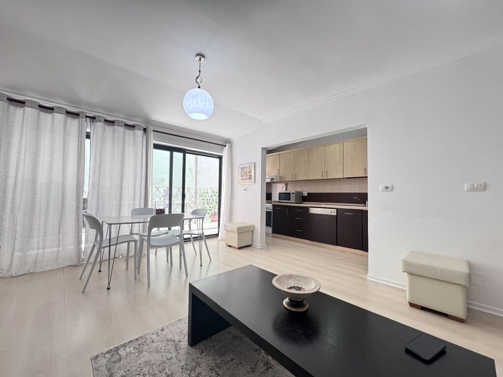 JEPET ME QIRA APARTAMENT 2+1+2 DEPO PRANE KINEMA AGIMIT ISH BLLOKU! 3
