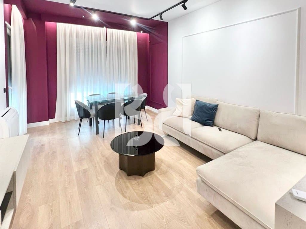 APARTAMENT 2+1+PARKIM TEK ISH FUSHA E AVIACIONIT 3