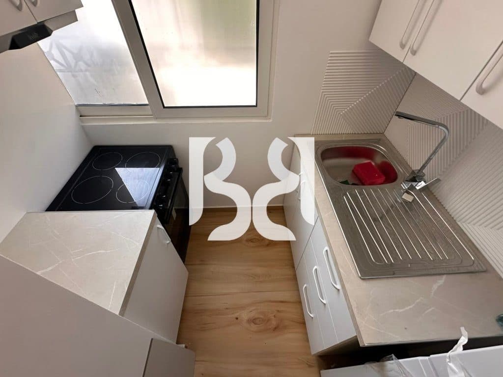 APARTAMENT ME QERA 1+1 TE ISH TREGU ELEKTRIK 4