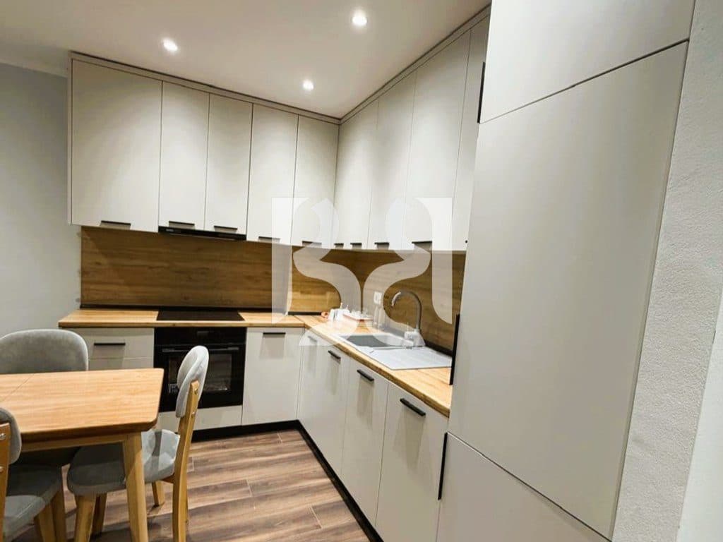 APARTAMENT 1+1 ME QIRA TE GOLDEN PARK 4