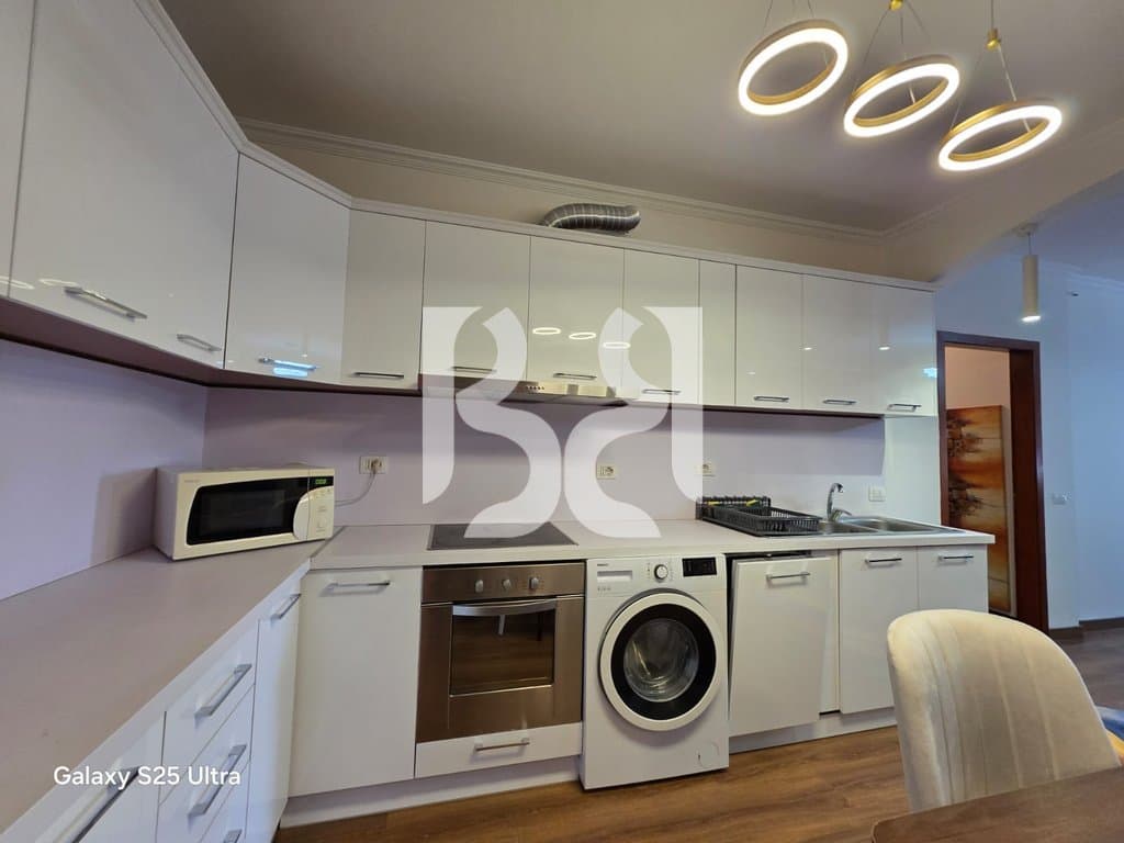 JEPET APARTAMENT 2+1 ME QIRA NE RRUGEN E KAVAJES. 4