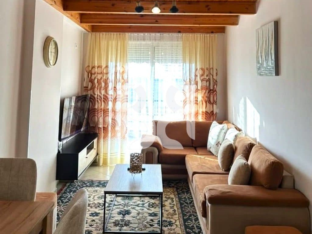 Duplex 2+1 me Qira në Fresk, Rruga Shefqet Kuka – 89 m² | 2 Banjo | 50,000 Lekë