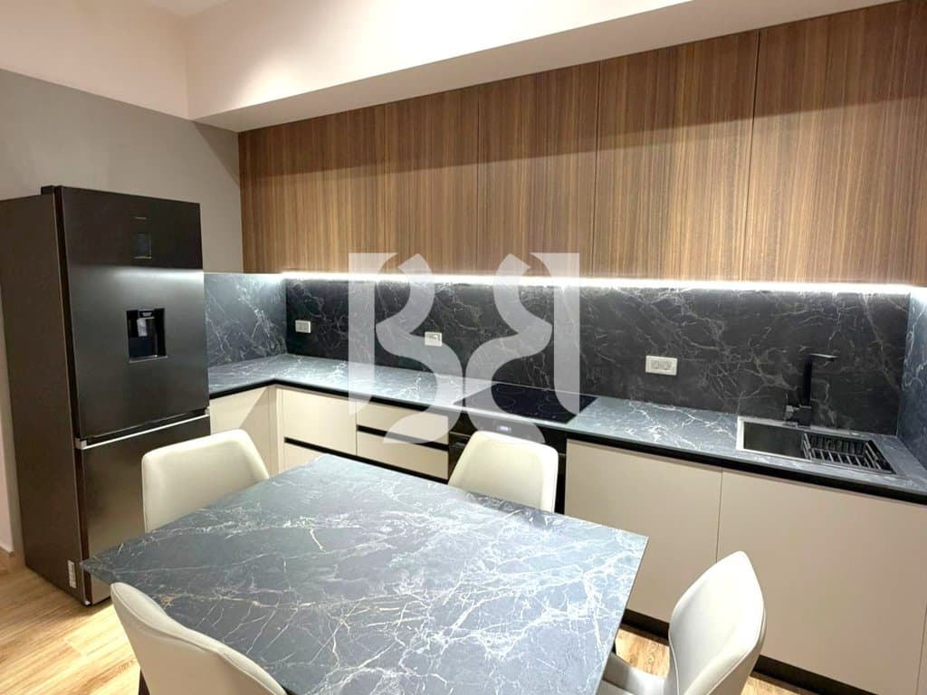 APARTAMENT 1+1+VERANDE ME QIRA NE DELIJORGJ 3