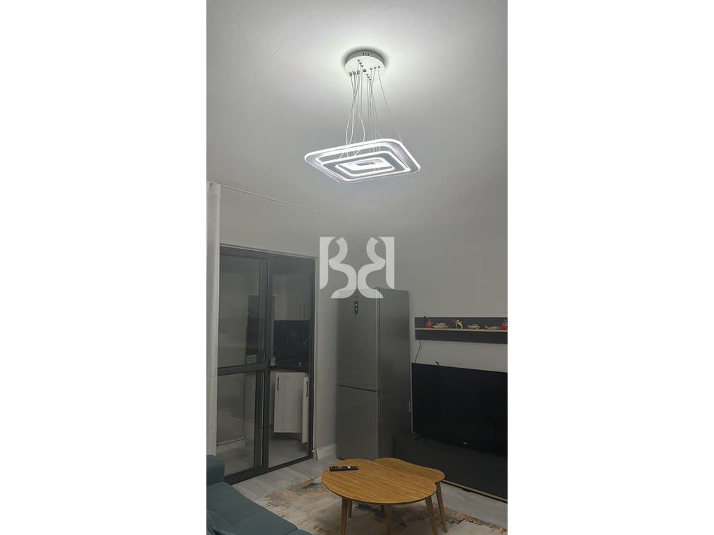 JEPET APARTAMENT 2+1 ME QIRA PRANE MATERNITETIT TE RI* 2