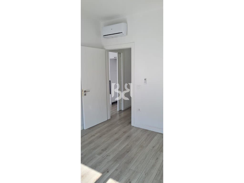 JEPET APARTAMENT 1+1 ME QIRA NE PORCELAN* 2
